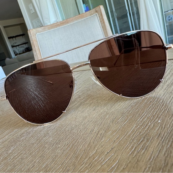 Diff Scarlett Sunglasses gold/brown